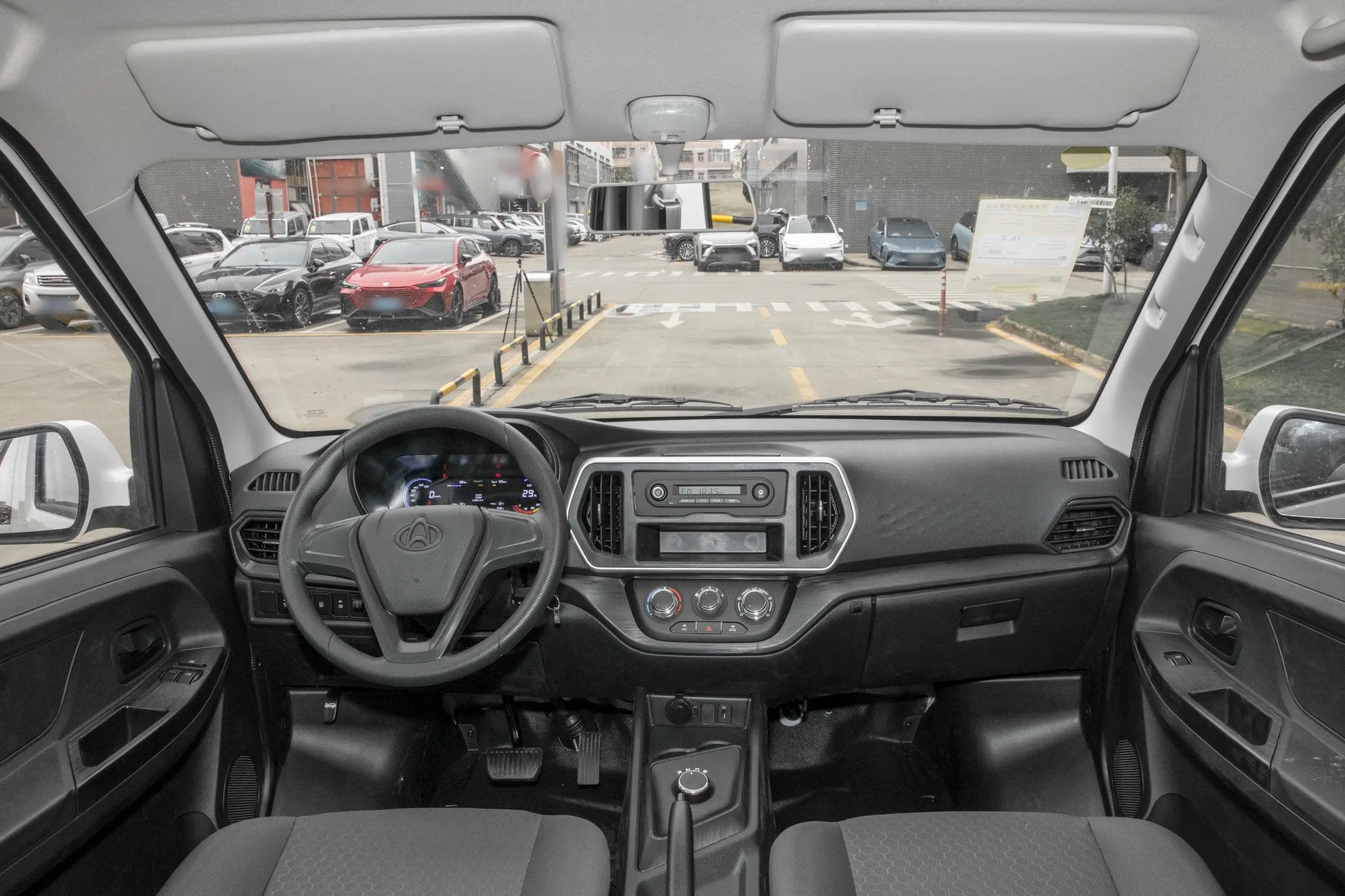 Changan Ruixing EM60