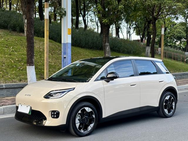 Pre-Owned AION UT 2025 Model 420 Zhizun Edition