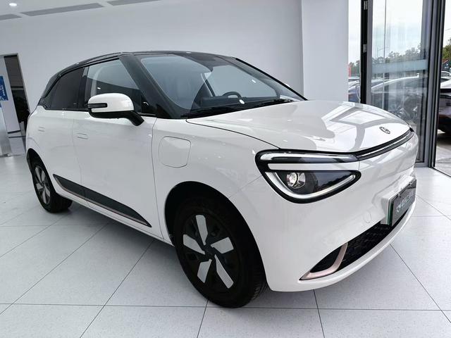 Pre-Owned Nami 01 2024 Refreshed Version 330 Air