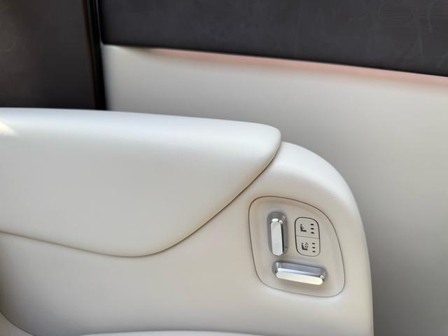 Pre-Owned Li Auto MEGA 2024 Ultra Version