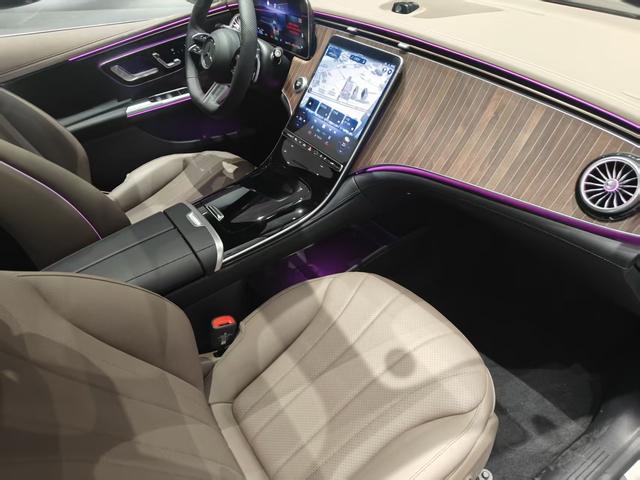 Pre-Owned Mercedes-Benz EQE 2025 Model EQE 500 4MATIC Luxury Version