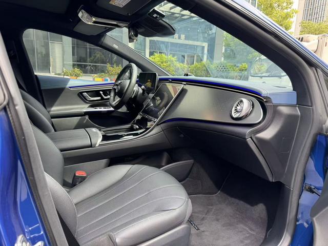 Pre-Owned 2022 Mercedes-Benz EQE 350 First Edition