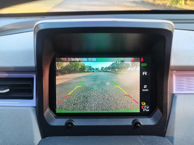 Pre-Owned QQ Ice Cream 2022 Sundae