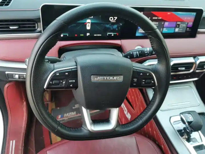 Pre-Owned Jetour X70 PLUS 2024 Champion Edition 1.5T DCT Champion MAX 7-Seater