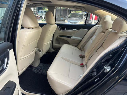 Certificated Used Crider 2013 Model 1.8L Automatic Luxury Edition