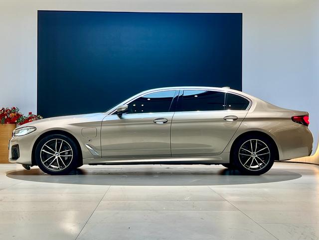 Certificated Used BMW 5 Series PHEV 2021 535Le Pioneer Edition M Sport Package