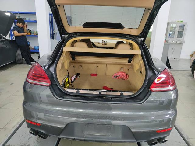 Certificated Used 2014 Porsche Panamera E-Hybrid Panamera S E-Hybrid 3.0T