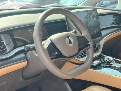 Certificated Used Denza D9 DM 2022 Edition 970 Four-wheel Drive Honor Version