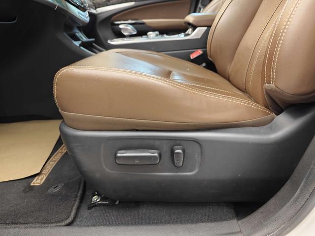 Certificated Used BYD Tang DM 2015 Edition DM 2.0T 4WD Flagship Model