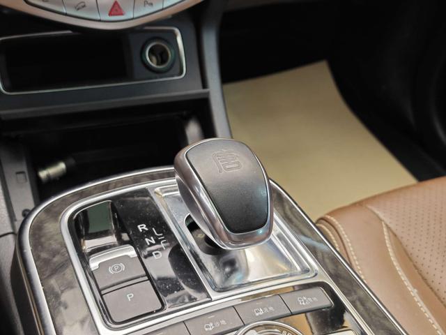 Certificated Used BYD Tang DM 2015 Edition DM 2.0T 4WD Flagship Model