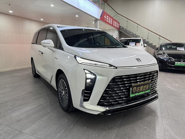 Certificated Used SAIC-GM Buick GL8 PHEV 2024 Lu Zun 1.5T Seven-Seater Luxury Edition