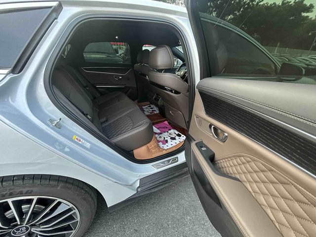 Certificated Used BYD Han DM 2024 DM-i Glory Edition 121KM Premium Version