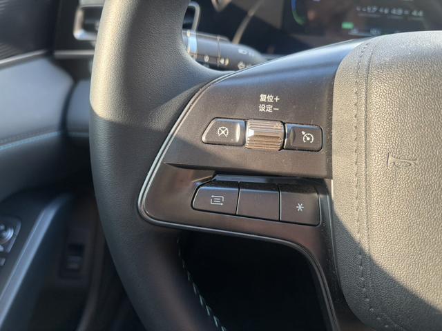 Certificated Used BYD Qin L DM 2024 DM-i 80KM Leading Edition