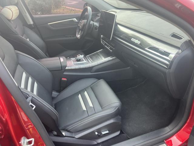 Certificated Used BYD Qin Pro DM 2018 1.5TI Automatic Intelligent Connected Sharp Glory Model