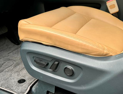 Certificated Used GAC Trumpchi E8 Phev 2024 2.0Atk 150Km Max Version