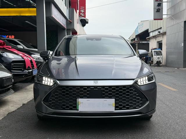 Certificated Used BYD Qin PLUS DM 2021 DM-i 120KM Flagship