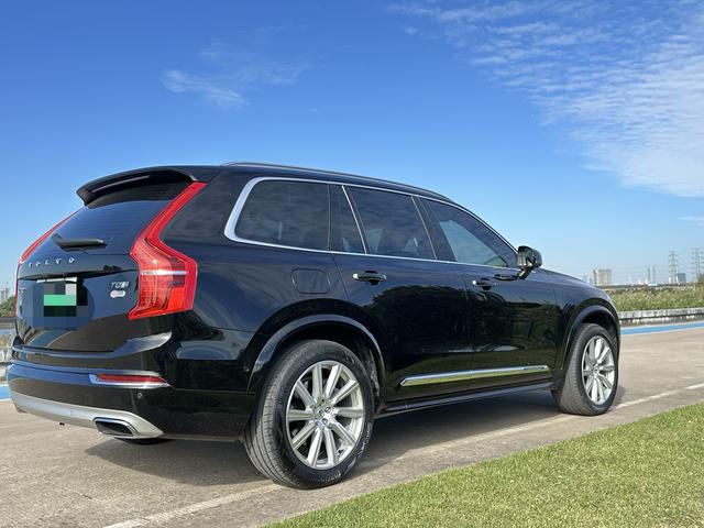 Certificated Used Volvo XC90 PHEV 2019 E-Drive Hybrid T8 Inscription Plus 7-Seater China VI