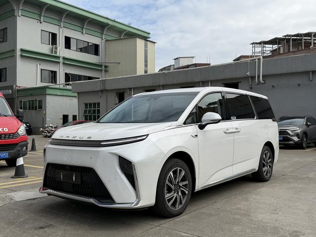 Certificated Used Dajia 9 Super Hybrid 2024 Edition 1.5T Ultra-Long Range Forest Version