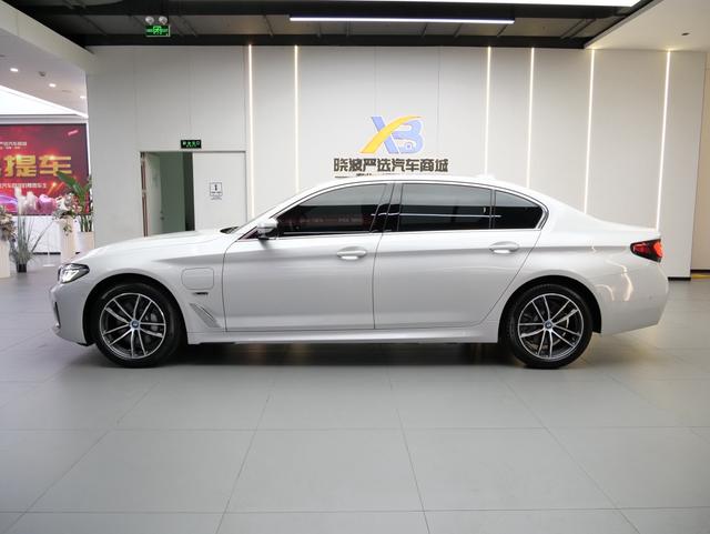 Certificated Used BMW 5 Series PHEV 2022 Second Facelift 535Le Pioneer Edition M Sport Package