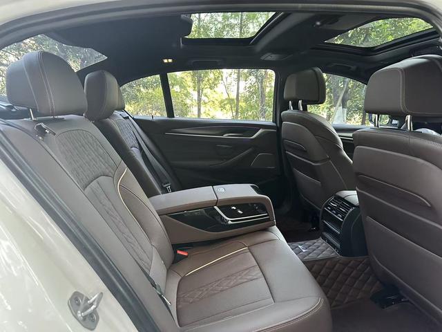 Certificated Used BMW 5 Series PHEV 2021 535Le Luxury Package