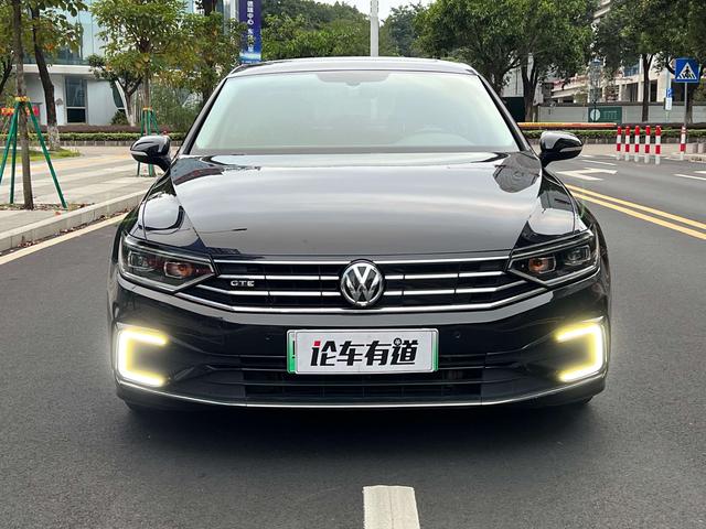 Certificated Used FAW-Volkswagen Magotan GTE 2020 Luxury