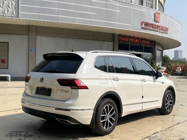 Certificated Used SAIC Volkswagen Tiguan L PHEV 2019 430PHEV Hybrid Flagship Edition