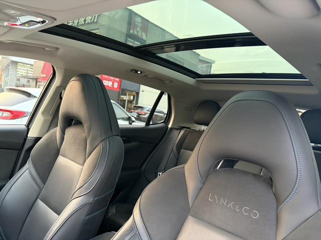 Certificated Used Lynk & Co 01 EM-P 2018 1.5T Jin Pro National V