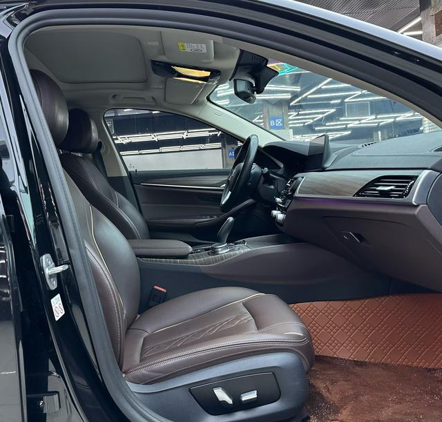 Certificated Used BMW 5 Series PHEV 2019 Restyled 530Le Luxury Package