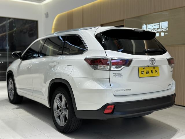 Certificated Used Toyota Highlander 2012款 2.7L Two-Wheel Drive 7-Seat Luxury Edition