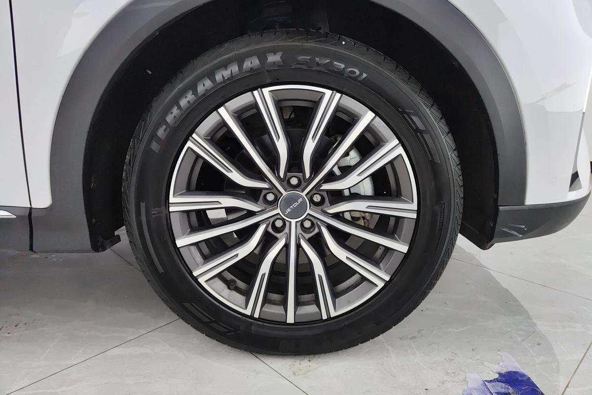 Certificated Used Jetour X70 PLUS 2024 Model Champion Edition 1.5T DCT Champion MAX 5-Seat