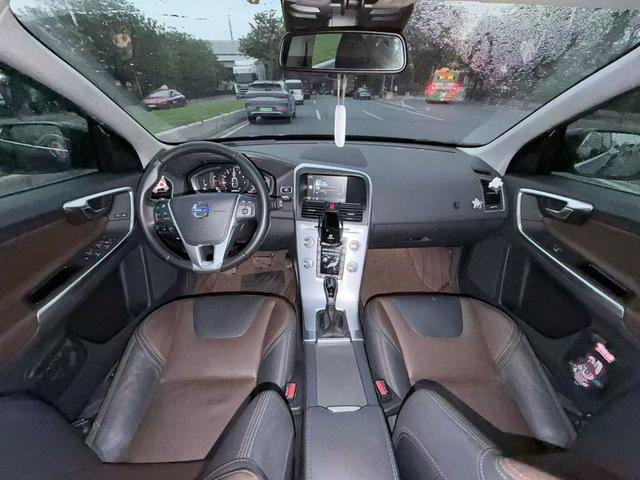 Certificated Used Volvo XC60 2017 T5 AWD Zhiyuan Edition