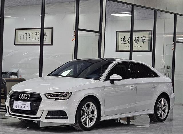 Certificated Used Audi A3 2018 30th Anniversary Edition Limousine 35 TFSI Progressive