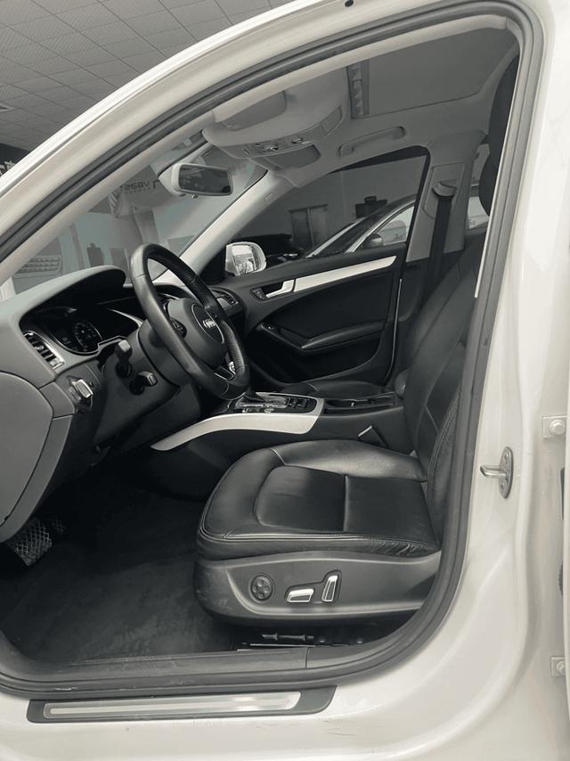 Certificated Used Audi A4L 2013 Model 35 TFSI Automatic Standard