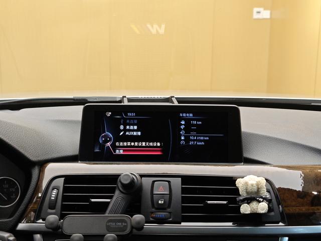 Certificated Used BMW 3 Series 2014 Model 320Li Luxury Design Package