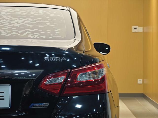 Certificated Used Dongfeng Nissan Teana 2018 2.0L XL Zhijin Version