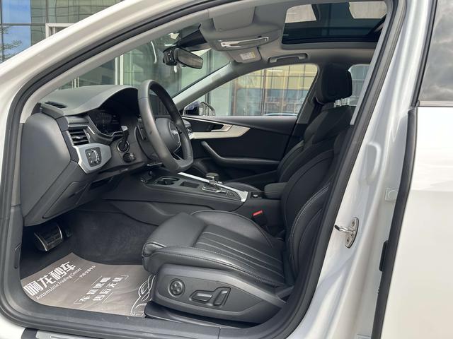 Certificated Used FAW-Audi A4L 2022 40 TFSI Luxury Dynamic Type