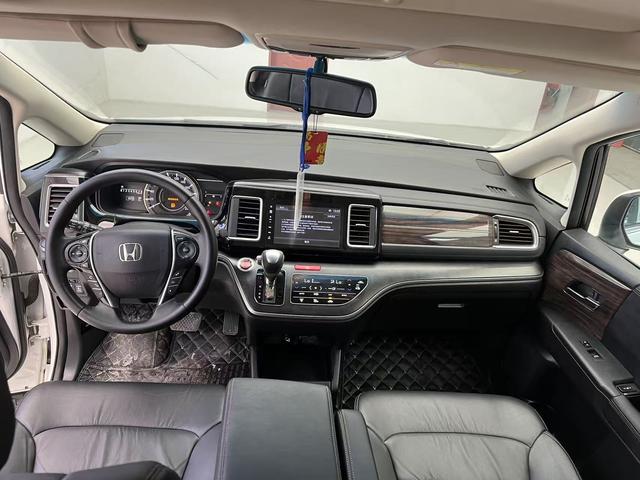 Certificated Used Dongfeng Honda Elysion 2016 2.4L Luxury Edition