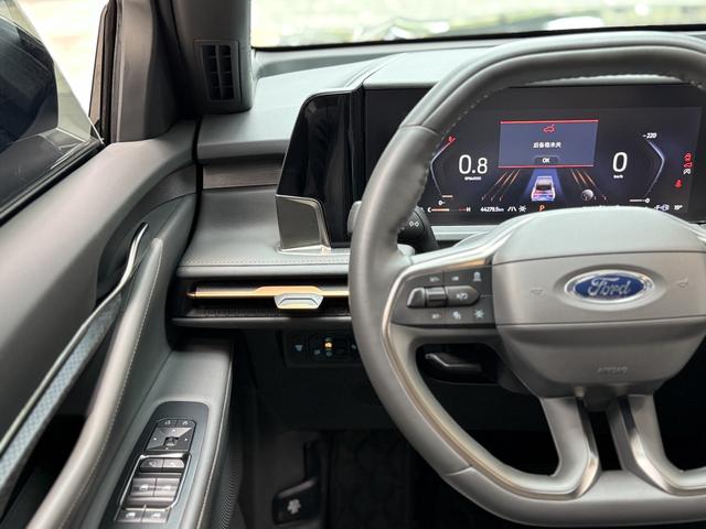 Certificated Used Ford Edge 2023 Model Edge L 2.0T EcoBoost Four-Wheel Drive 7-Seat Ultimate Trim