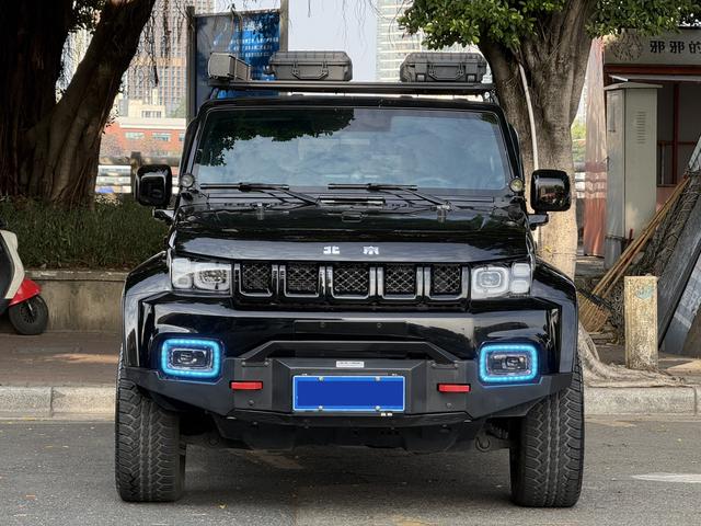 Certificated Used BAIC BJ40 2024 2.0T Automatic 4WD City Hunter Glory Edition