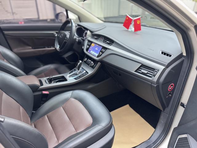 Certificated Used Geely Emgrand GS 2017 Elegant Version 1.3T Automatic Intelligent Connecting Type