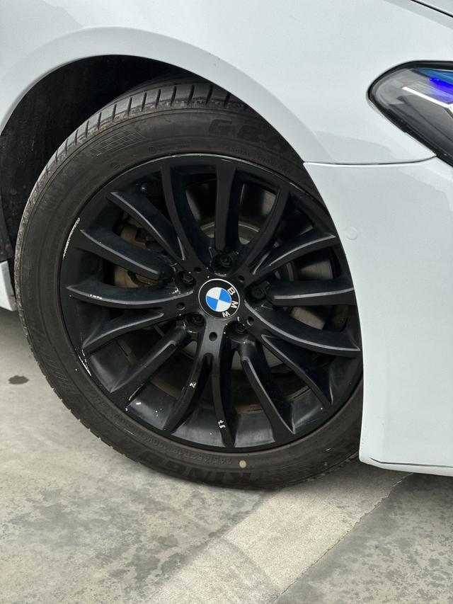 Certificated Used BMW 5 Series 2014 Model 525Li Luxury Design Package