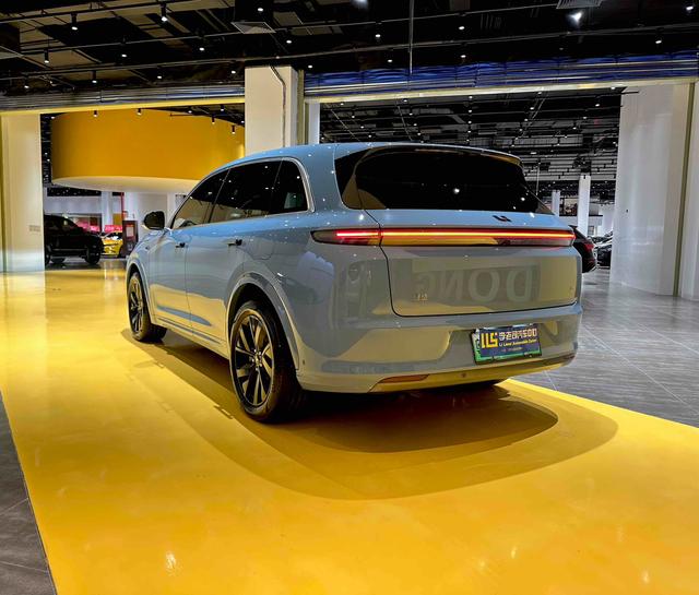 Certificated Pre-Owned Li Auto L7 2023 Pro Edition -u21593730