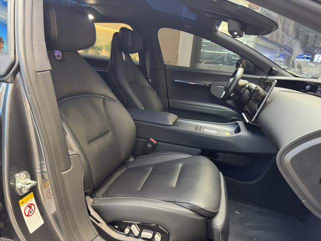 Certificated Pre-Owned AVATR 12 2025 Max Rear-Wheel Drive Extended-Range Version -u22068530