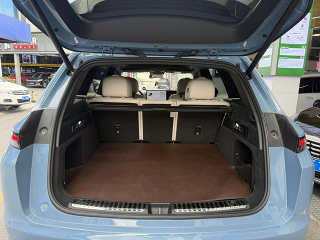 Certificated Pre-Owned Li Auto L7 2023 Air Edition -u21956701