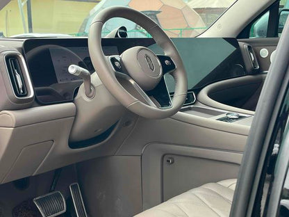 Certificated Pre-Owned Wenjie M9 2024 Extended-Range Ultra Five-Seater Version -u21982807