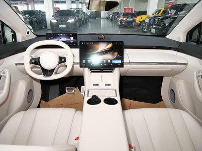 Certificated Pre-Owned Zhijie R7 2024 Extended-Range 37kWh Max Rear-Wheel Drive Version -u21939441