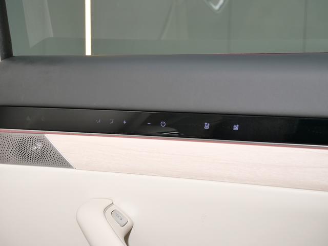 Certificated Pre-Owned Zhijie R7 2024 Extended-Range 37kWh Max Rear-Wheel Drive Version -u21939441