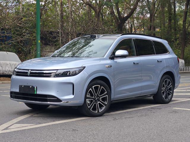 Certificated Pre-Owned Wenjie M7 2024 Ultra Five-seater Four-wheel Drive Intelligent Driving Edition -u22039127