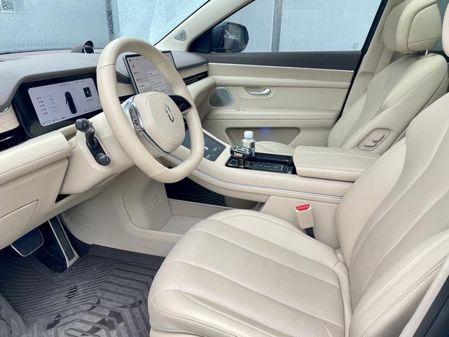 Certificated Pre-Owned Wenjie M7 2024 Ultra Five-Seater Four-Wheel Drive Intelligent Driving Version -u20967894