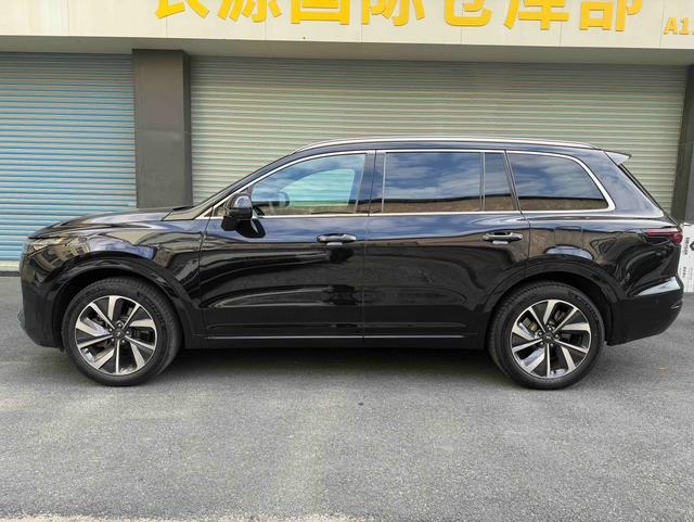 Certificated Pre-Owned Li Auto ONE 2021 Extended-Range 6-Seater Edition -u22076066